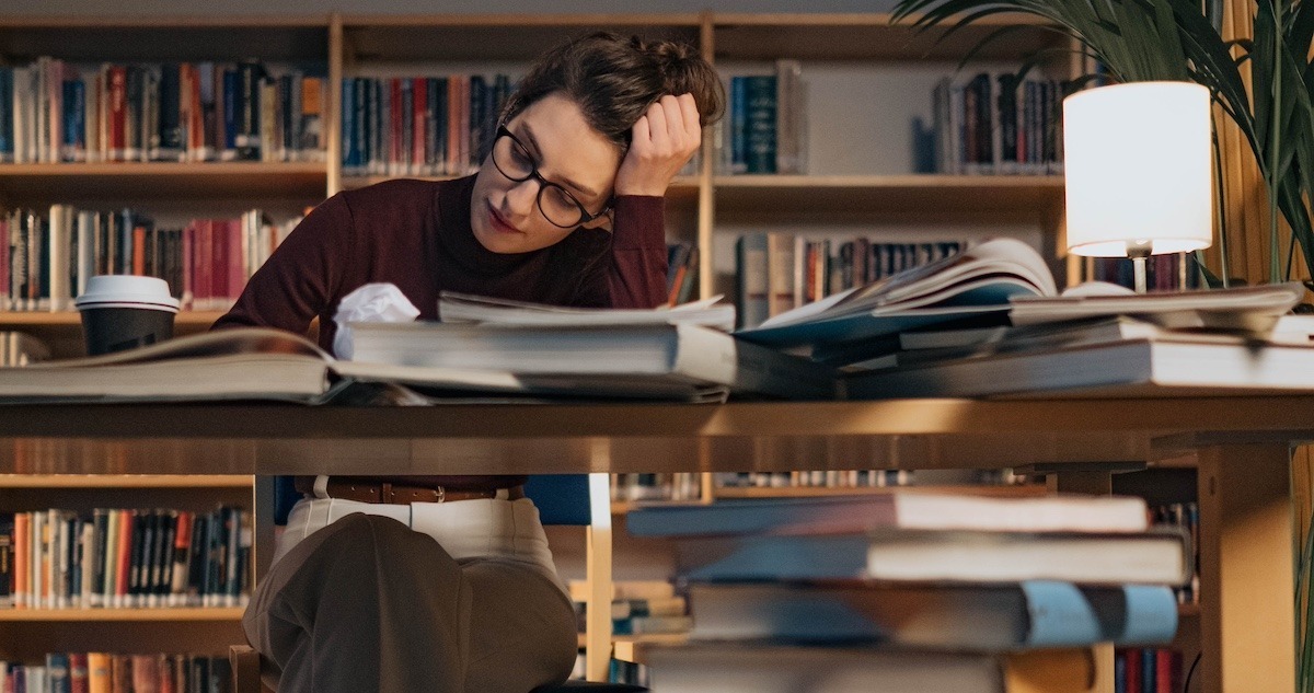 Medicine commercial scripts: image of a scriptwriter writing a medicine commercial script